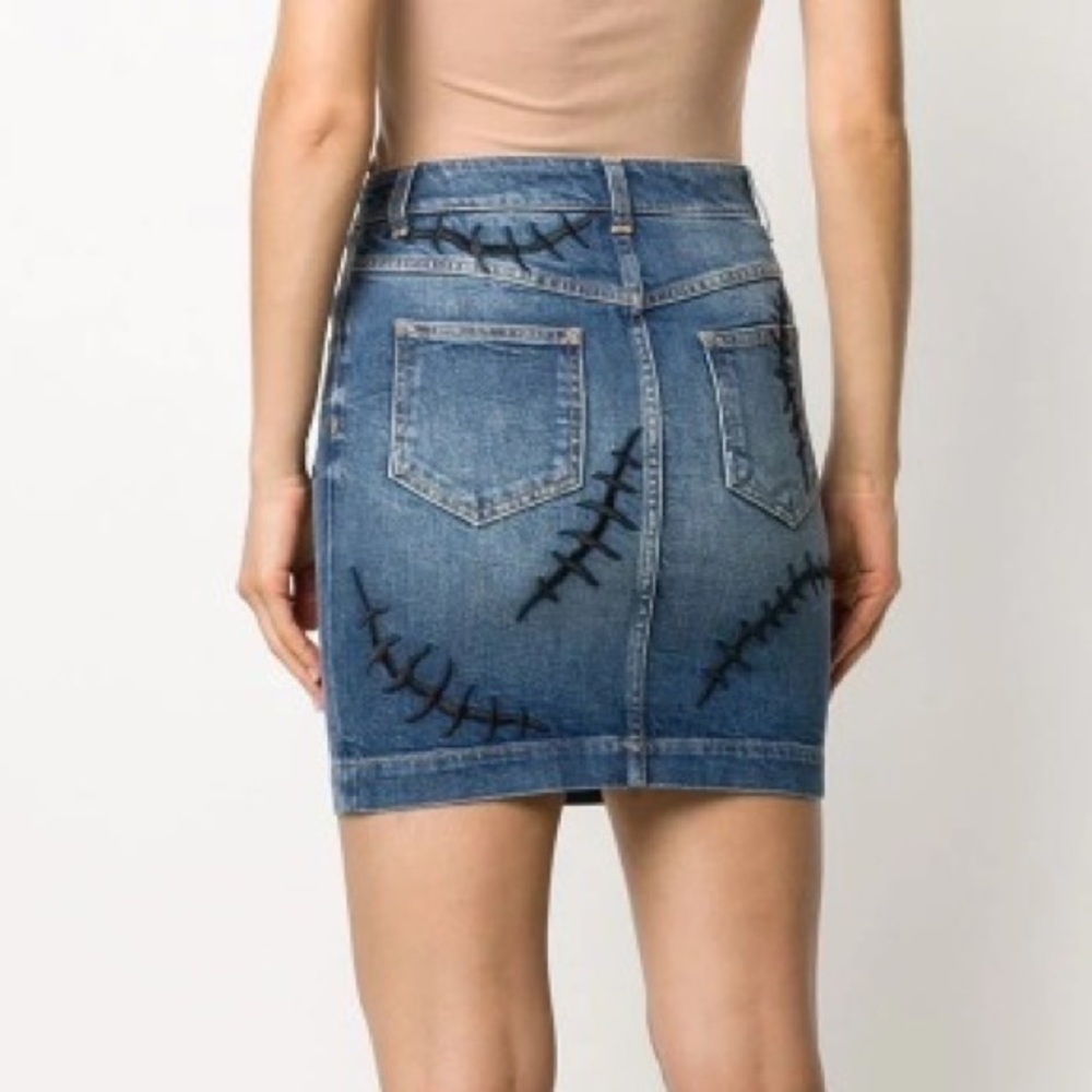 Moschino Scar Embroidered 2020 Halloween Denim Skirt - Picture 2 of 8